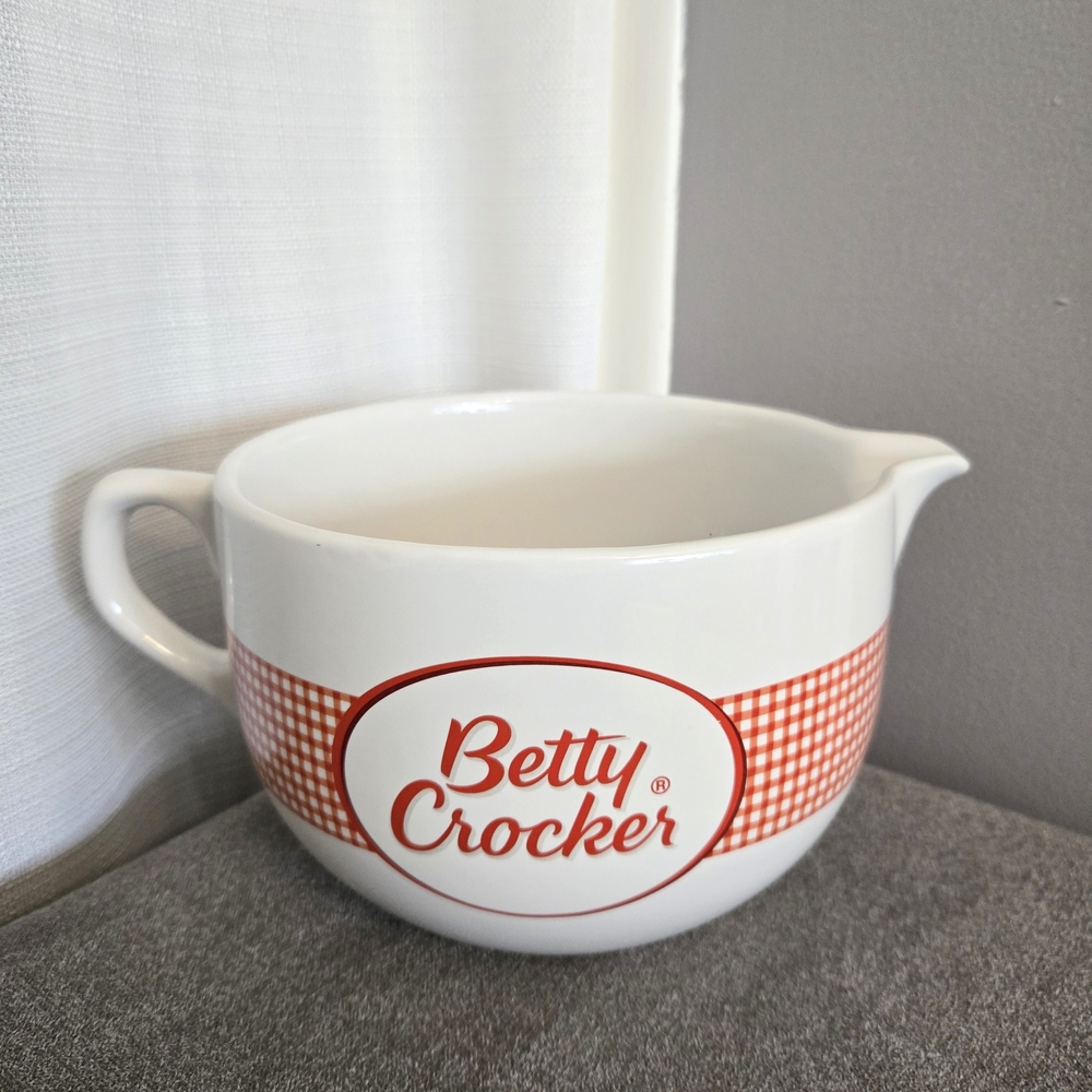 Betty Crocker 3Qt Mixing BowlHouston Harvest Handle Spout Checkered Bread Baking